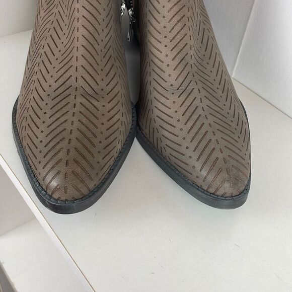 Leather Embossed Ankle Boots 11 - Picture 10 of 10